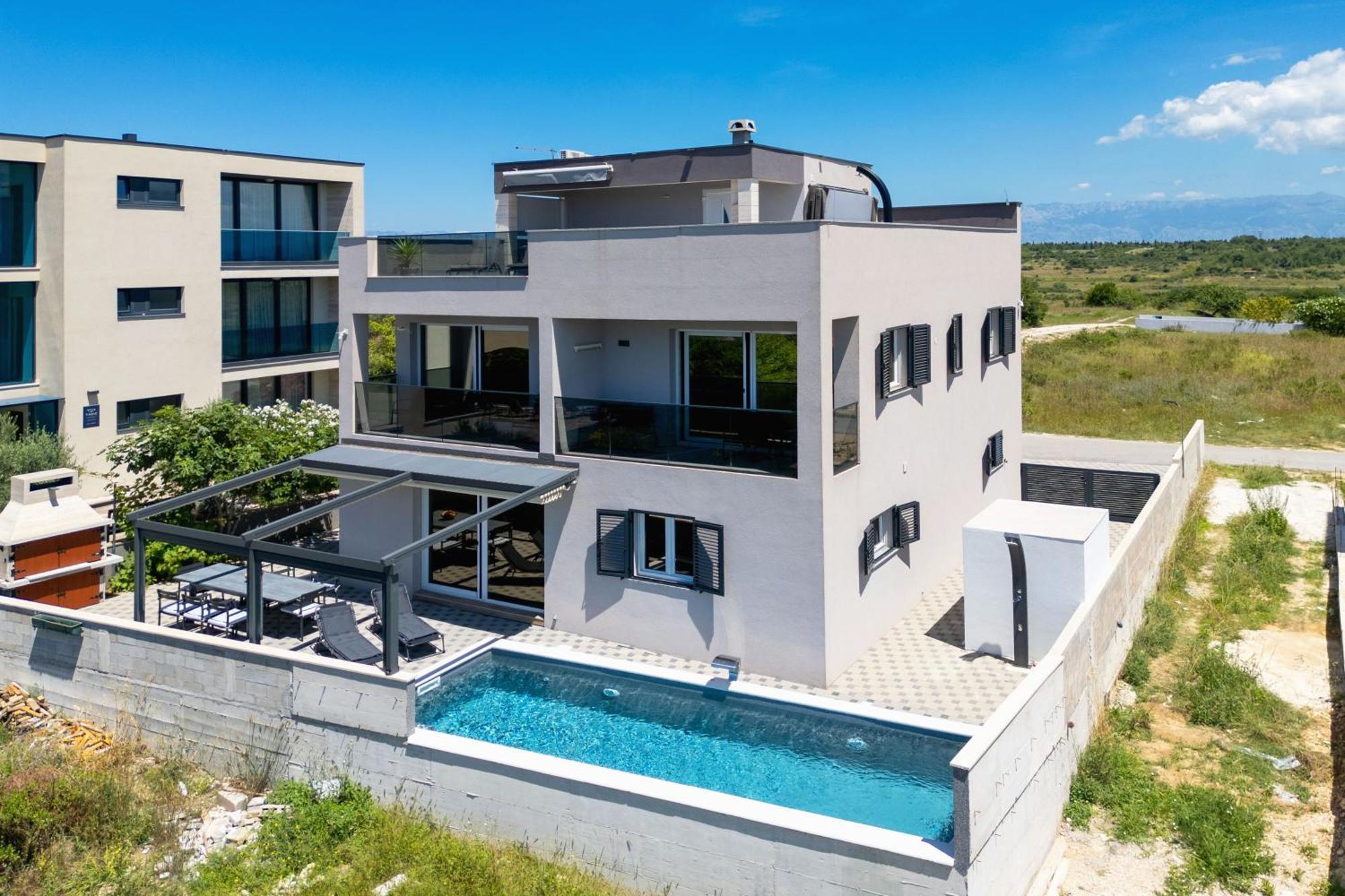 Beverly Hills, Heated Pool, Jacuzzi, 12 People Appartamento *